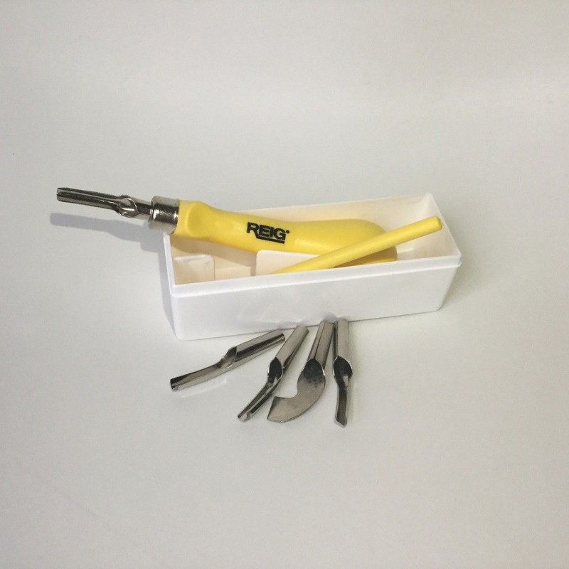 CAJA DE GUBIAS LINOGRABADO CON MANGO Y 5 PLUMILLAS