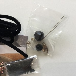 PROYECTO MIYUKI COLGANTE TRIANGULO