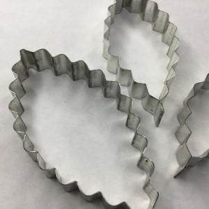 3 CORTADORES METALICOS LYDIA Nº 5