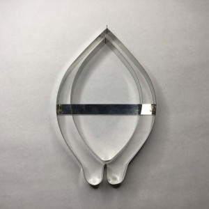 2 CORTADORES METALICOS LYDIA Nº 21