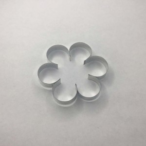 1 CORTADOR METALICO LYDIA Nº 25