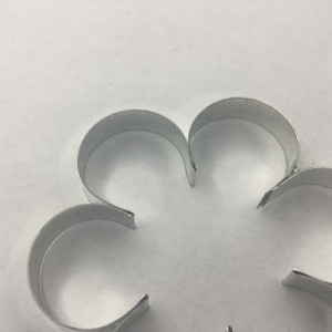 1 CORTADOR METALICO LYDIA Nº 25