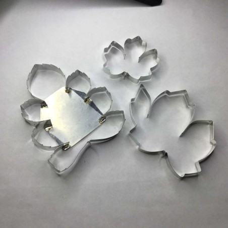 3 CORTADORES METALICOS LYDIA Nº 58