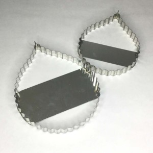 2 CORTADORES METALICOS LYDIA Nº 81