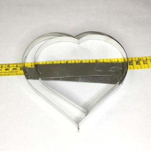 2 CORTADORES METALICOS LYDIA Nº 82