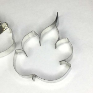 2 CORTADORES METALICOS LYDIA Nº 86