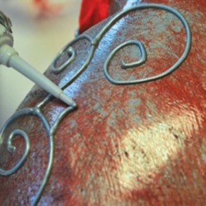 CONTORNO RELIEVE ORO PEBEO 20 ML