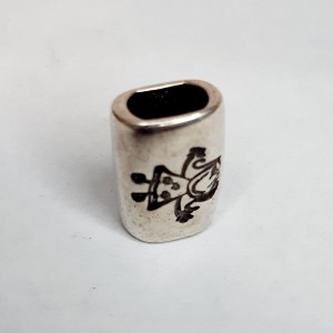 TUBO PARA CORDON REGALIZ NIÑA DE ZAMAK