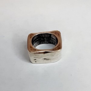 CUENTA ZAMAK PARA CORDON 8 MM APROX