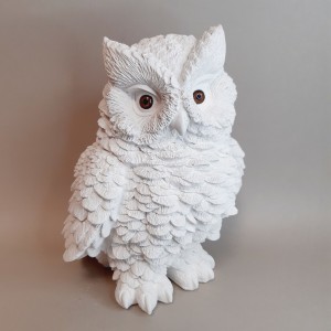 Figura de escayola buho con ojos