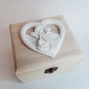 Corazones con angelitos para decorar sobre caja LG64274