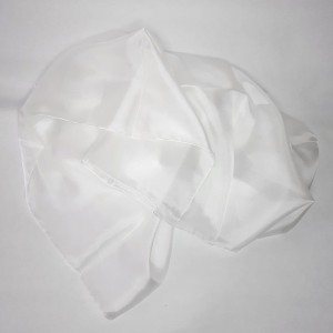 PAÑUELO SEDA PONGEE Nº5 90X90 BORDE A MANO