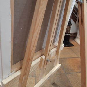 Detalle trasera caballete para niño