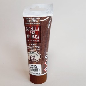 Plaste para madera al disolvente color nogal