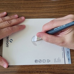 Los lengua de gato son pinceles para pintar muy adecuados para formas circulares