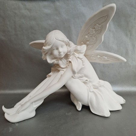 Figura de escayola Ninfa Sentada