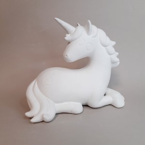 Figura infantil de escayola unicornio corazón