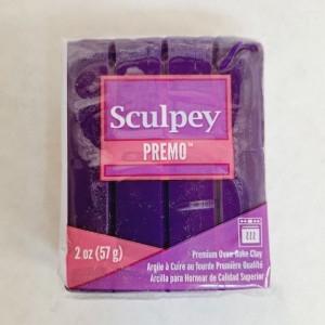 Arcilla polimérica púrpura