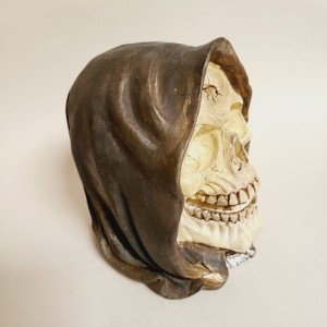 Figura de escayola Calavera capa 16 cm | Topaz