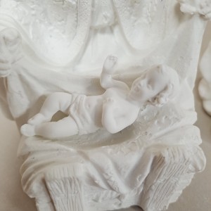 Detalle Niño Jesús, Belén de resina