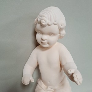 Niño Jesús en resina