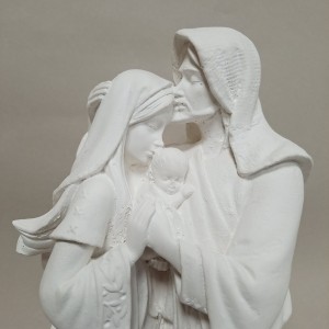 Figura de escayola representando al Beso de José a la Virgen María