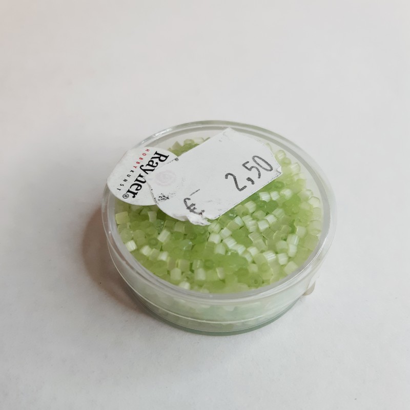 Abalorios Rayher glasstifte transparent para bisutería 2/2 mm. Color verde claro