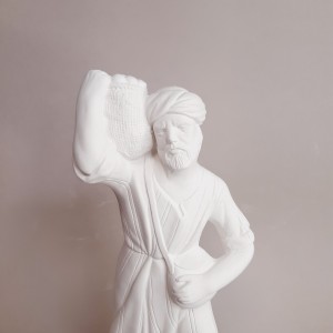 Figura de escayola para portal de Belén