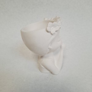 Figura de escayola Niña silencio