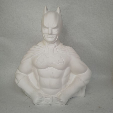 FIGURA INFANTIL DE ESCAYOLA BATMAN