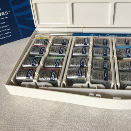 CAJA ACUARELA 24 COLORES WINSOR AND NEWTON