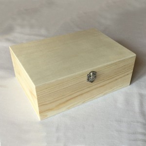 CAJA RECTANGULAR DE 27x19x10 CM