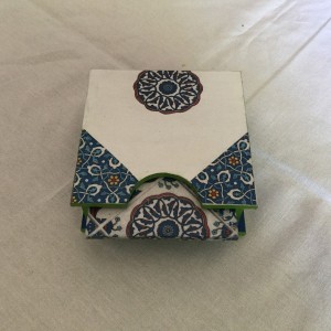 JUEGO DE 6 POSAVASOS Y CAJITA