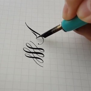 PLUMILLA MANUSCRIPT LEONARDT  DP33